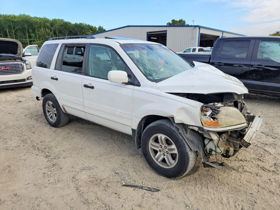 2HKYF18785H512480 — 2005 HONDA PILOT photo 4