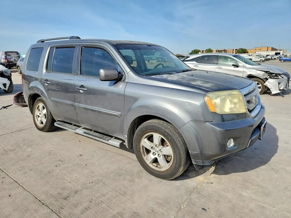 5FNYF3H59BB012123 — 2011 HONDA PILOT photo 4