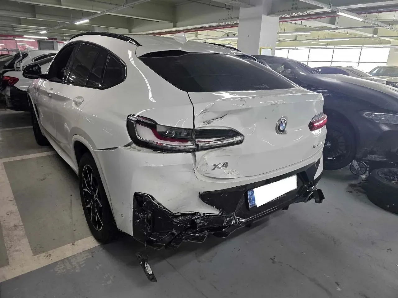 WBA21DT04R9X28600 — 2024 BMW X4 xDrive 20i photo 8