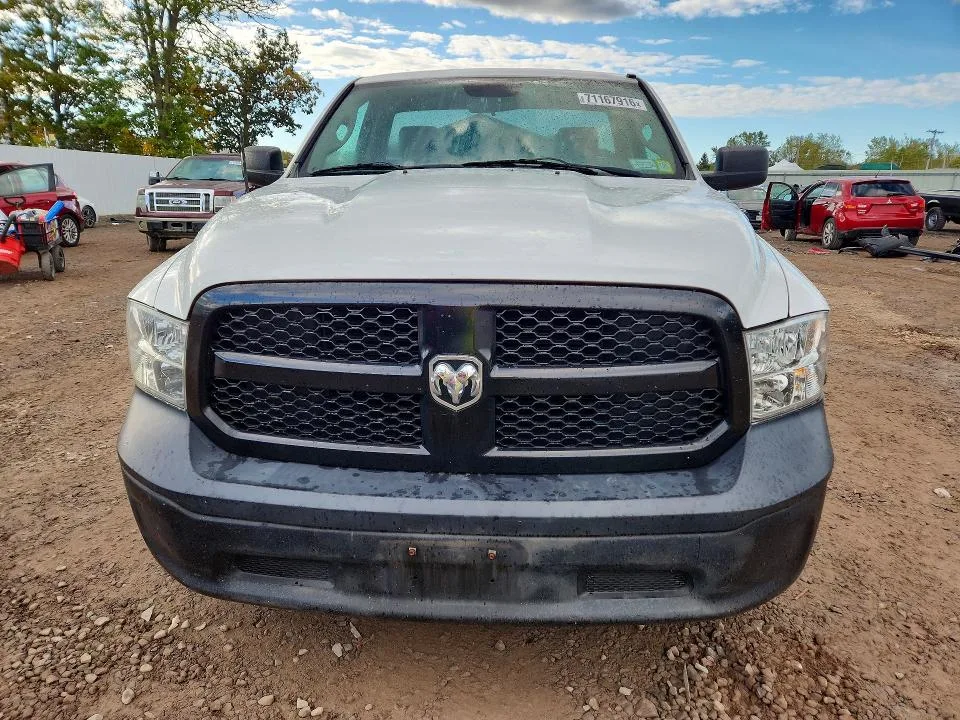 3C6JR6DGXEG303530 — 2014 RAM 1500 photo 5