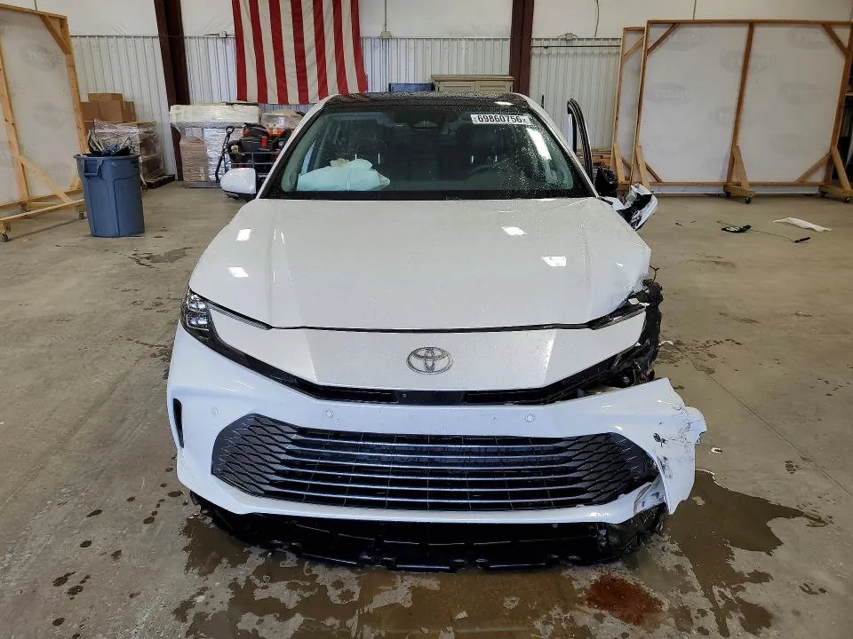 4T1DAACKXSU618757 — 2025 TOYOTA CAMRY photo 5