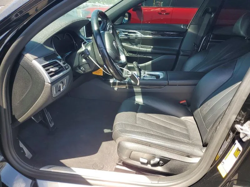 WBA7E2C57KB217083 — 2019 BMW 740 photo 7