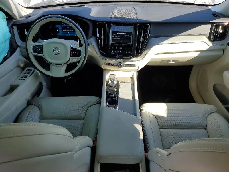 YV4L12DA1P1378936 — 2023 VOLVO XC60 photo 8
