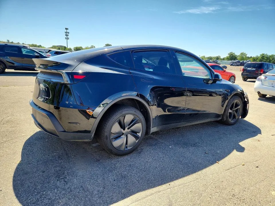7SAYGDEE1TA413397 — 2026 TESLA MODEL Y photo 3