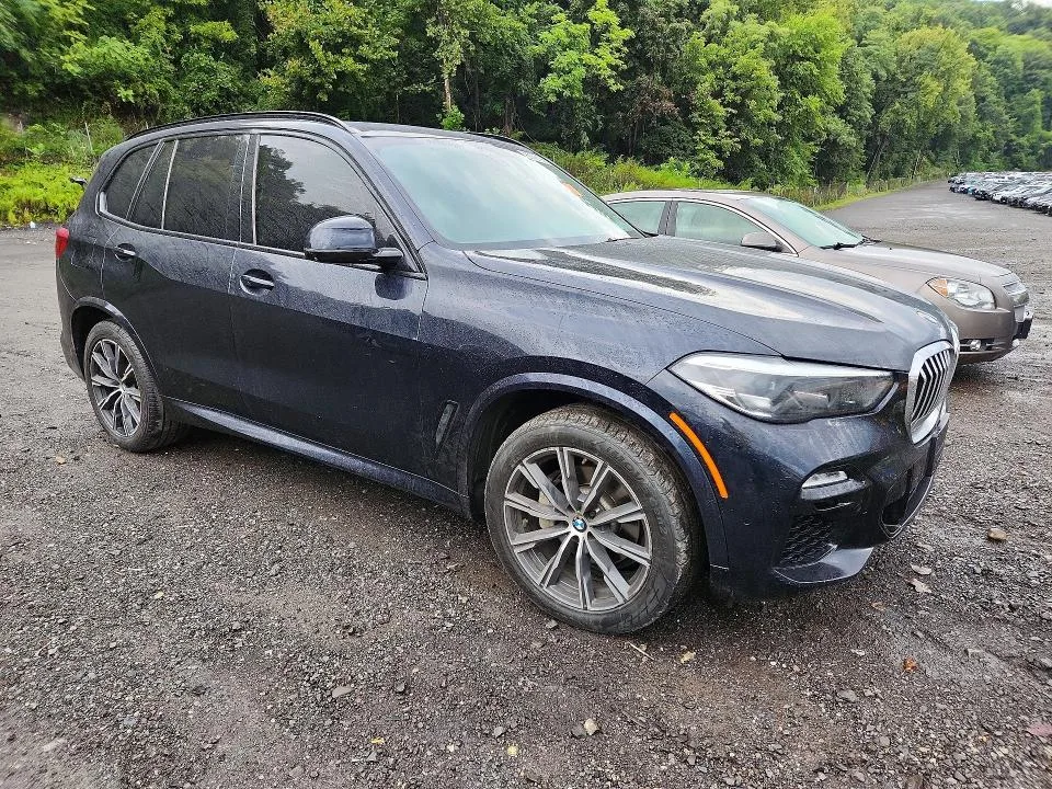 5UXCR6C56KLL14734 — 2019 BMW X5 photo 4