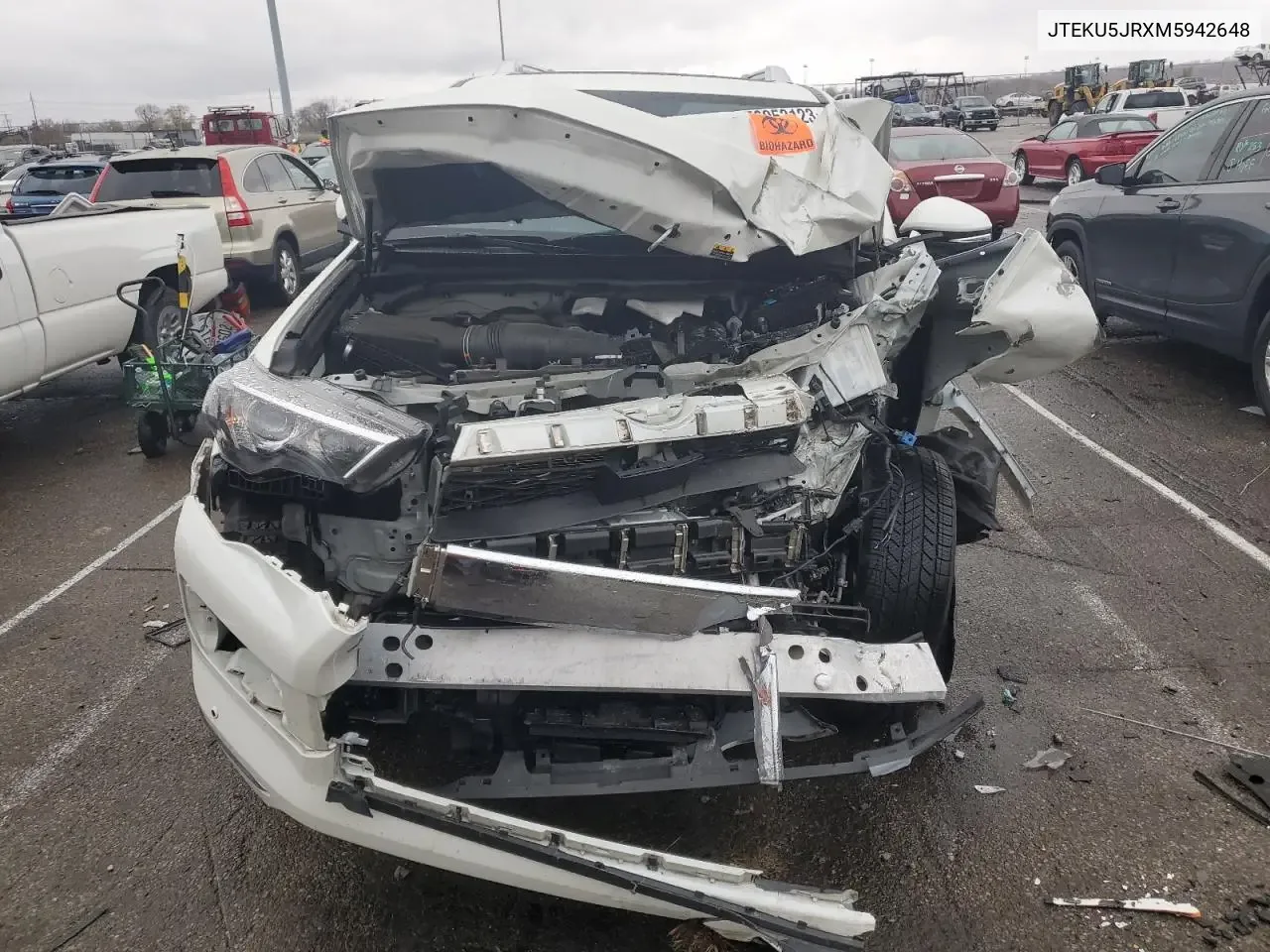 JTEKU5JRXM5942648 — 2021 TOYOTA 4RUNNER