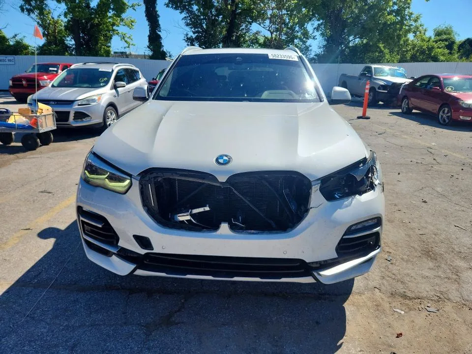 5UXCR6C53KLK81143 — 2019 BMW X5 photo 5