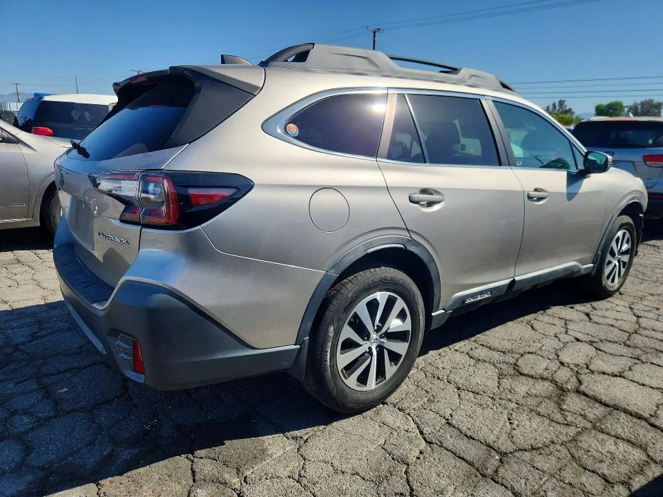 4S4BTACC3L3269846 — 2020 SUBARU OUTBACK photo 3