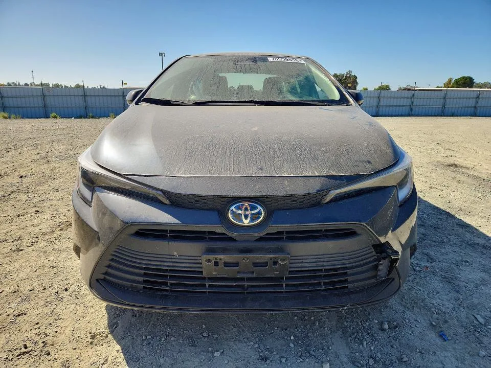 JTDBCMFE7P3000337 — 2023 TOYOTA COROLLA HYBRID photo 5