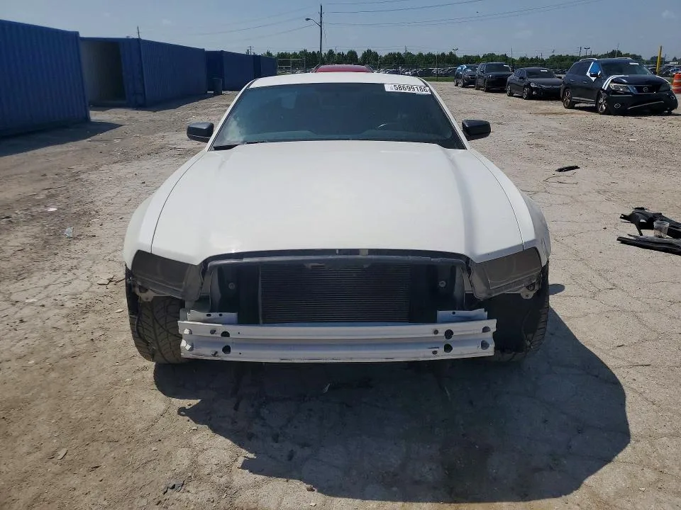 1ZVBP8AM2D5272057 — 2013 FORD MUSTANG photo 5