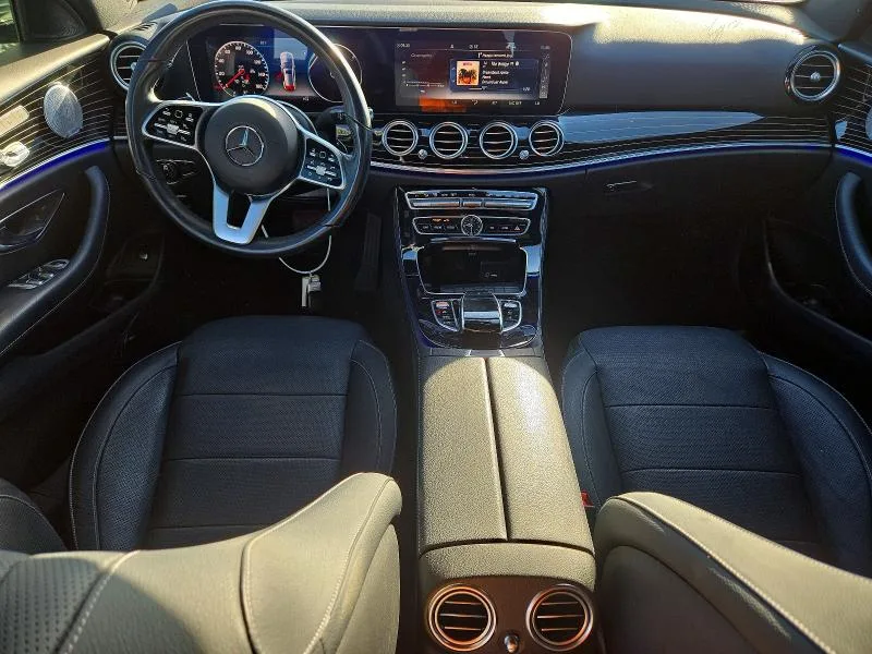 WDDZH6JB4LA707979 — 2020 MERCEDES-BENZ E photo 8