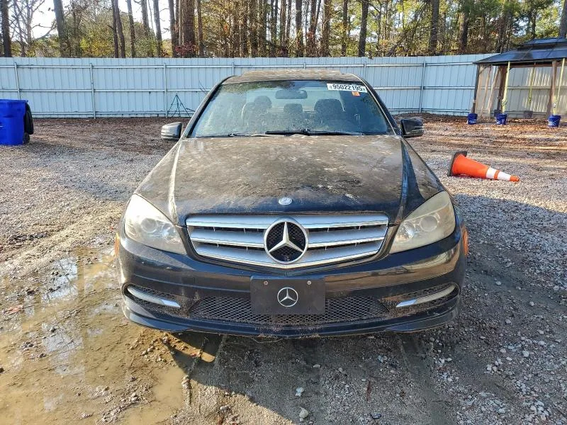 WDDGF8BB4BR143922 — 2011 MERCEDES-BENZ C photo 5