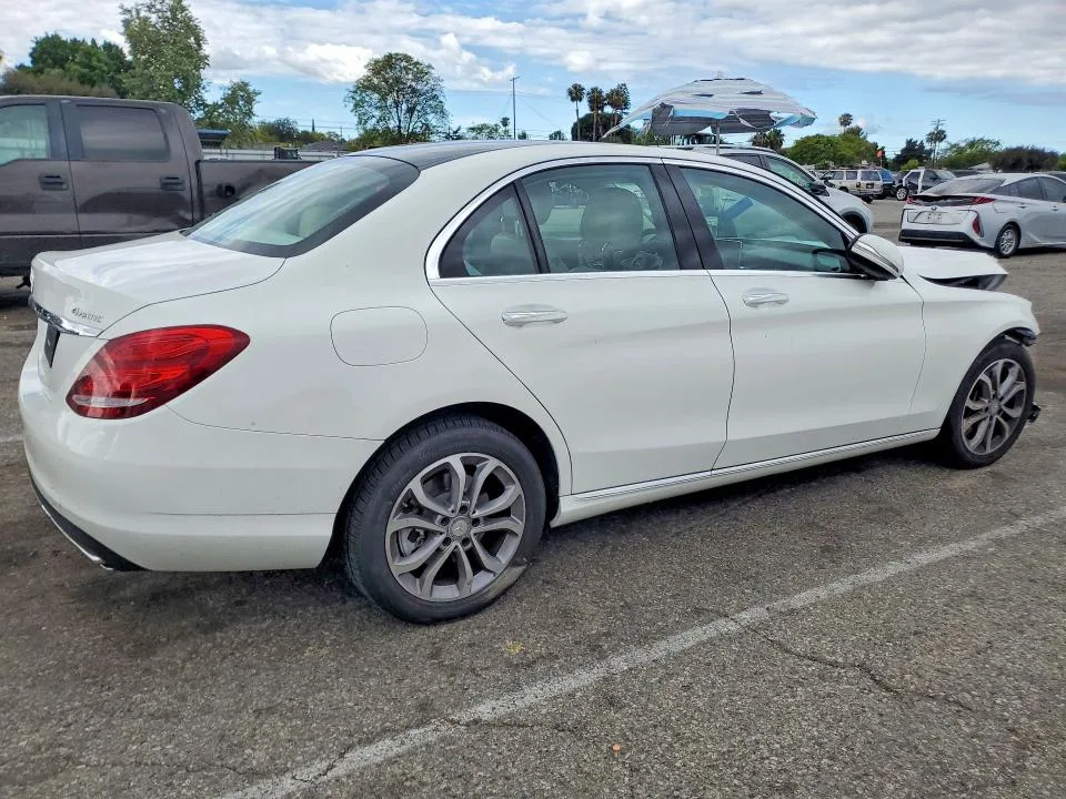 55SWF4KB6FU082050 — 2015 MERCEDES-BENZ C photo 3