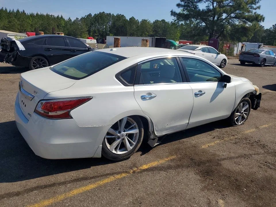1N4AL3AP6EC106165 — 2014 NISSAN ALTIMA photo 3