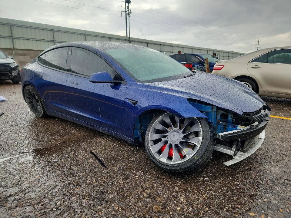 5YJ3E1EC3PF552143 — 2023 TESLA MODEL 3 photo 4