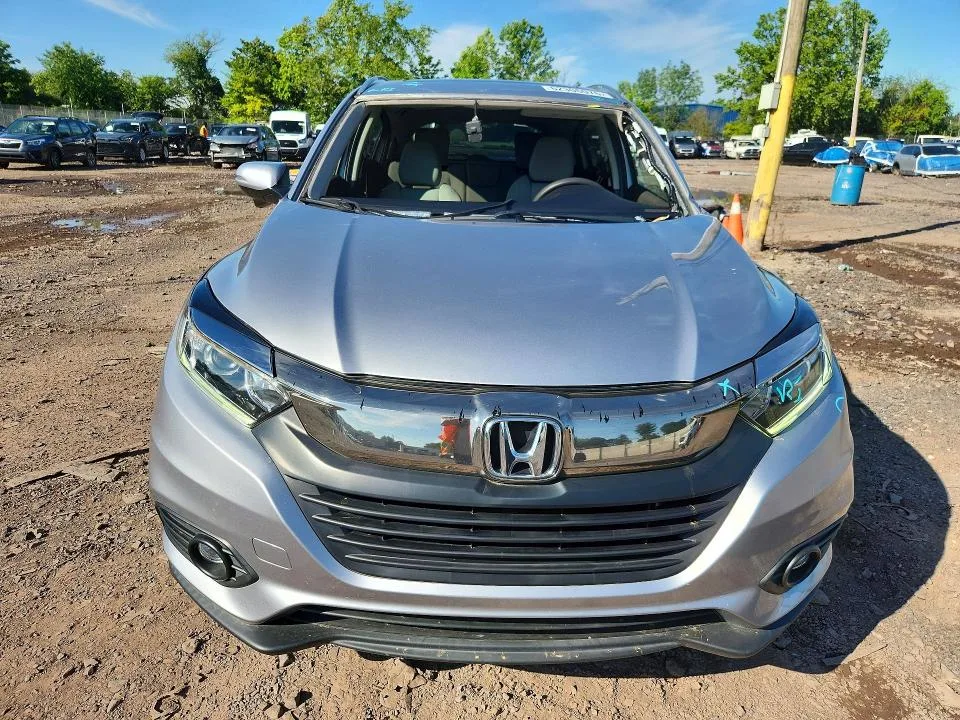 3CZRU6H50KM715790 — 2019 HONDA HR-V photo 5