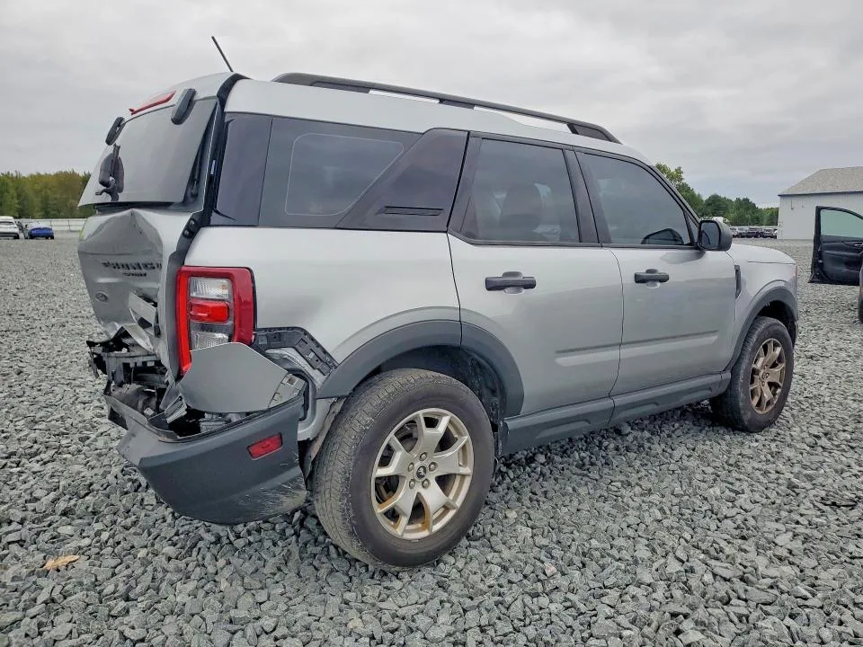 3FMCR9A66NRD94892 — 2022 FORD BRONCO SPORT photo 3