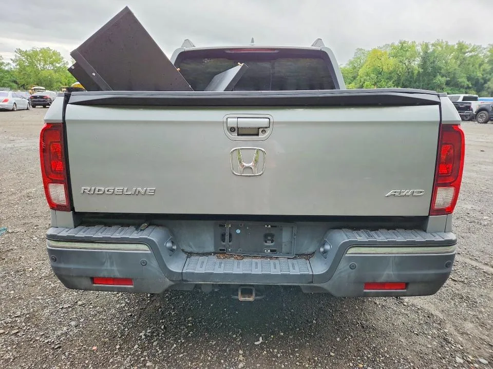 5FPYK3F76HB002102 — 2017 HONDA RIDGELINE photo 6