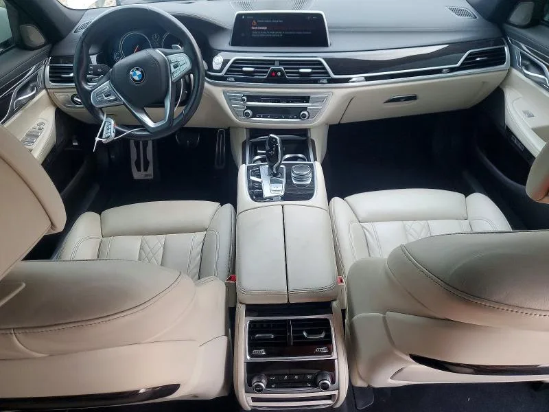 WBA7F2C59JB238416 — 2018 BMW 750 photo 8
