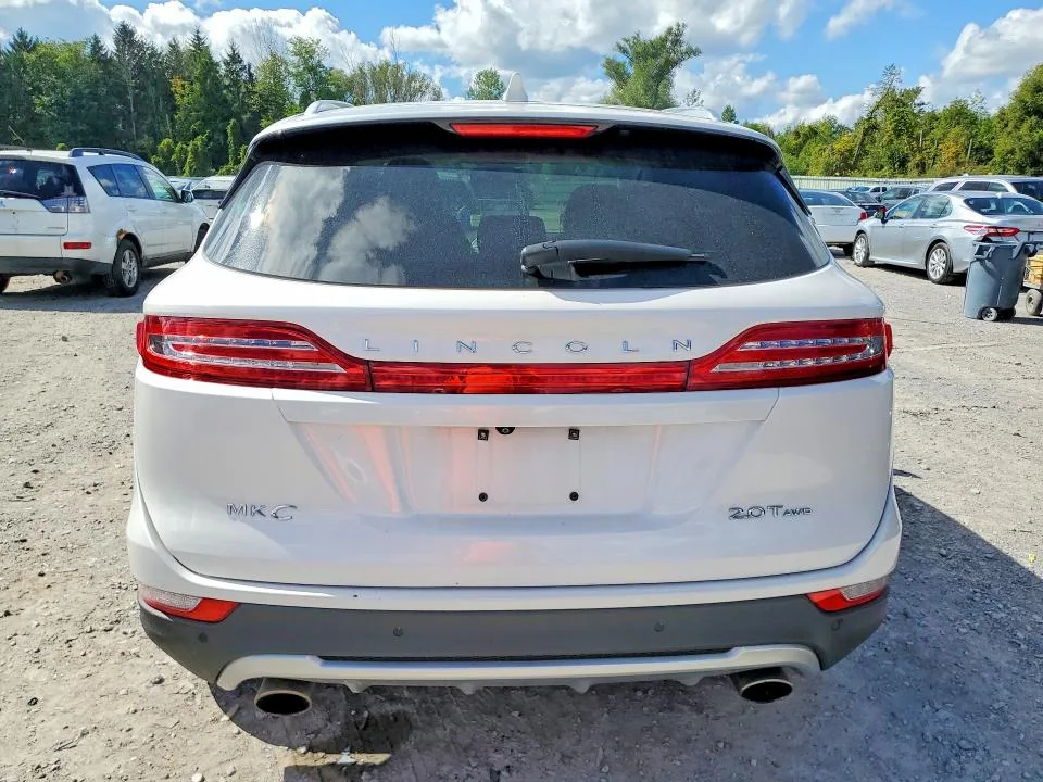 5LMCJ3D97HUL11619 — 2017 LINCOLN MKC photo 6