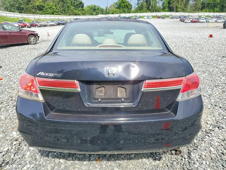 1HGCP2F39BA142884 — 2011 HONDA ACCORD photo 6