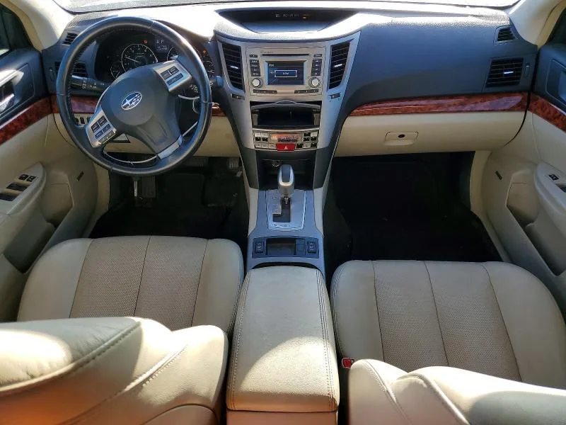 4S4BRBKC7C3277843 — 2012 SUBARU OUTBACK photo 8