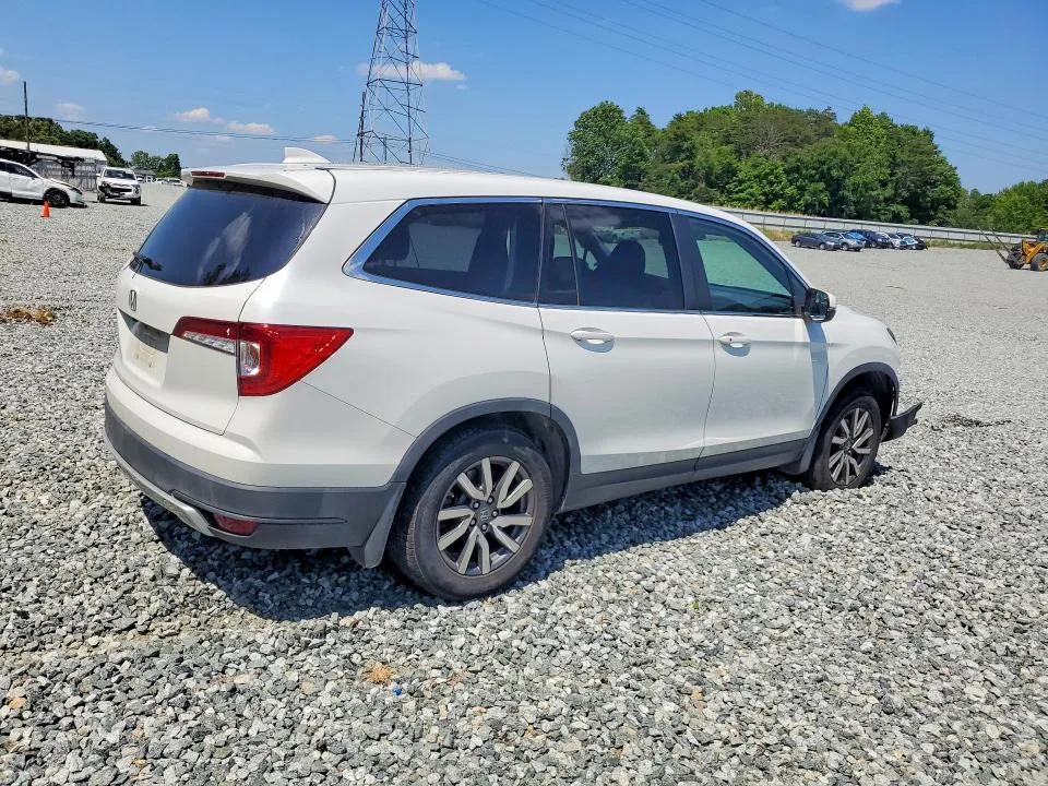5FNYF5H55NB008621 — 2022 HONDA PILOT photo 3