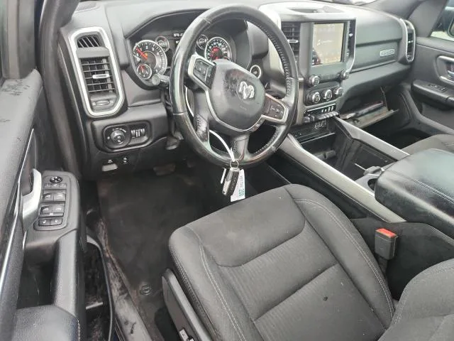 1C6SRFMT3KN922068 — 2019 RAM 1500 photo 8