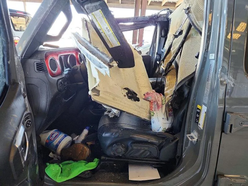 1C6JJTBG0LL162945 — 2020 JEEP GLADIATOR photo 7