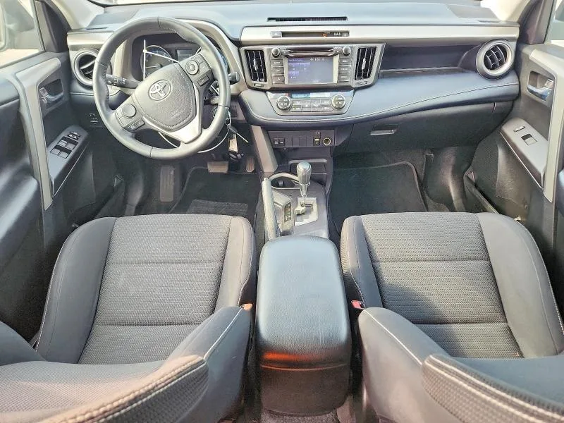2T3WFREV1JW477812 — 2018 TOYOTA RAV4 photo 8