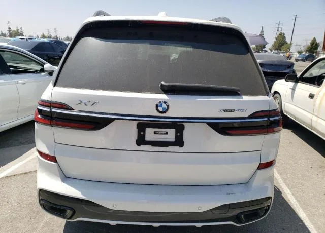 5UX23EM00P9R36132 — 2023 BMW X7 photo 3