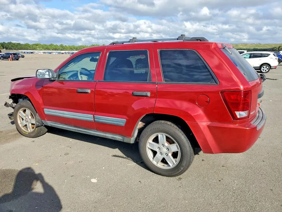 1J4GR48K05C626942 — 2005 JEEP GRAND CHEROKEE photo 2