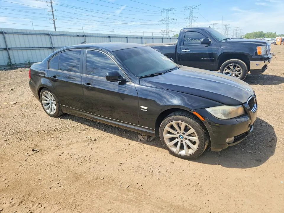 WBAPK7C52BA463552 — 2011 BMW 3 SERIES 328I RWD photo 4