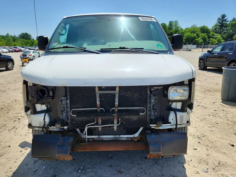 1GCWGFCA7D1162477 — 2013 CHEVROLET EXPRESS G2500 photo 5