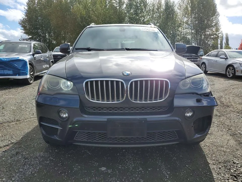 5UXZW0C57BL657018 — 2011 BMW X5 photo 5