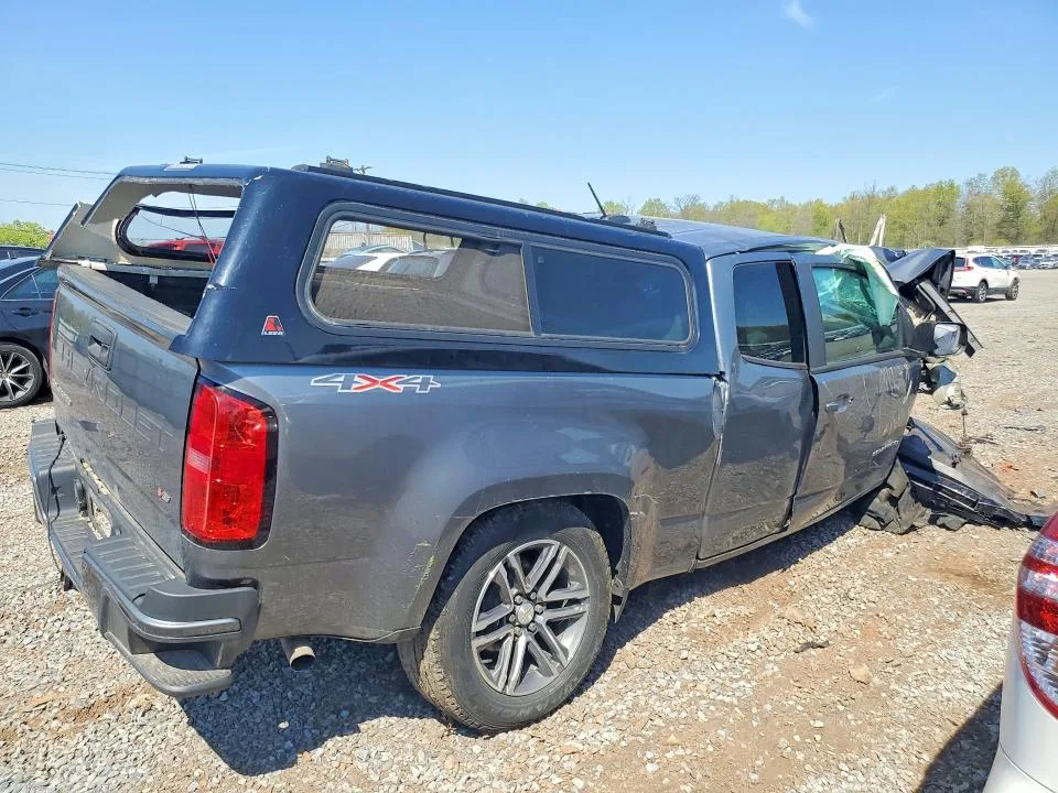1GCHTBEN1M1145932 — 2021 CHEVROLET COLORADO photo 3