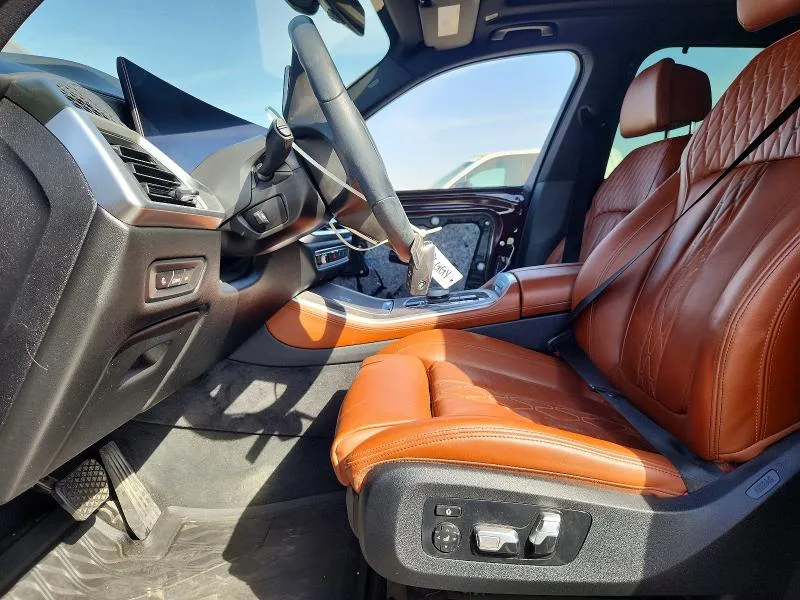 5UX23EU08S9Y84144 — 2025 BMW X5 photo 7