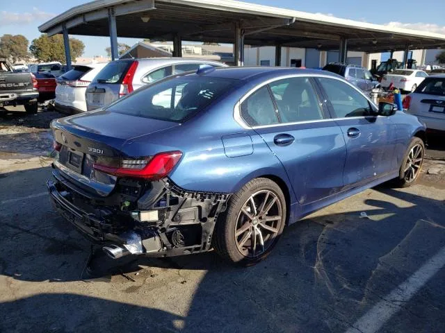 3MW5R1J04N8C43191 — 2022 BMW 330i photo 3