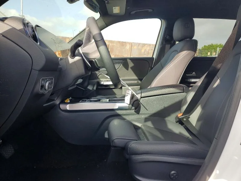 W1N4M4GB1TW479110 — 2026 MERCEDES-BENZ GLB photo 7