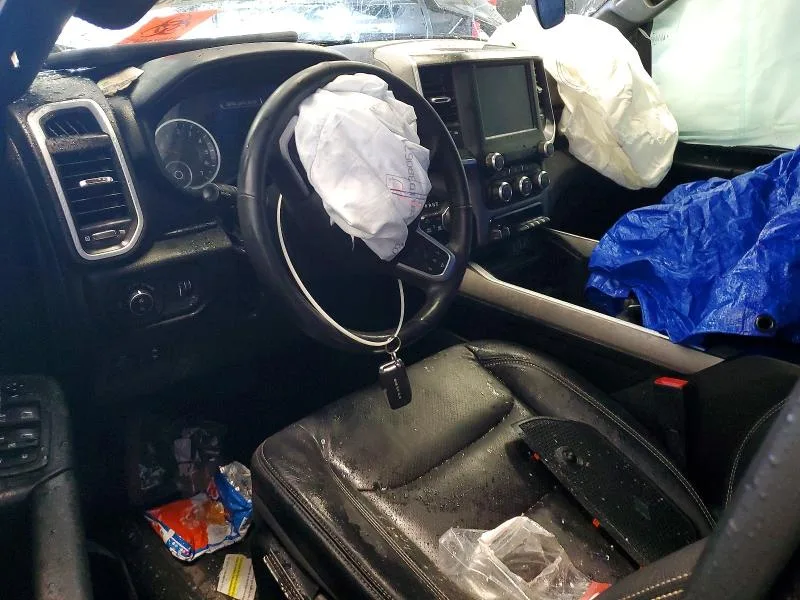 1C6SRFFT5NN391361 — 2022 RAM 1500 photo 8