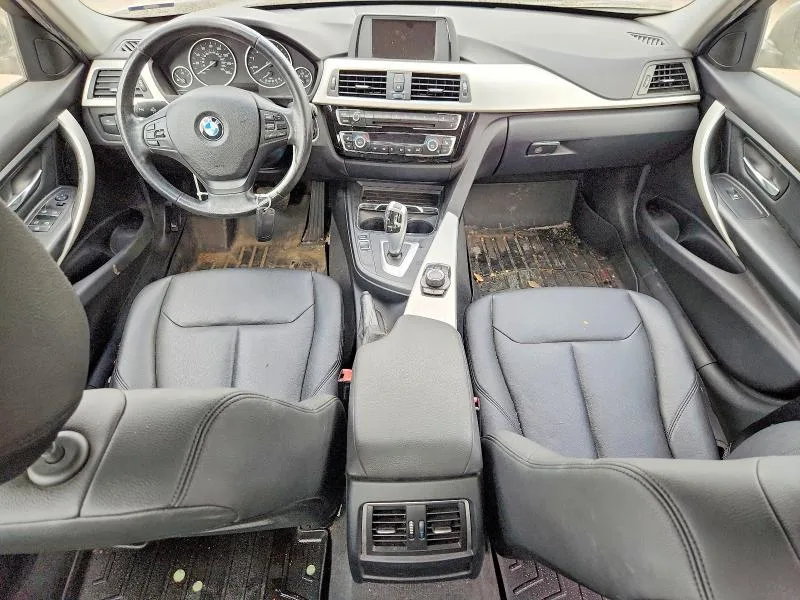 WBA8E5G56GNU22173 — 2016 BMW 320 photo 8