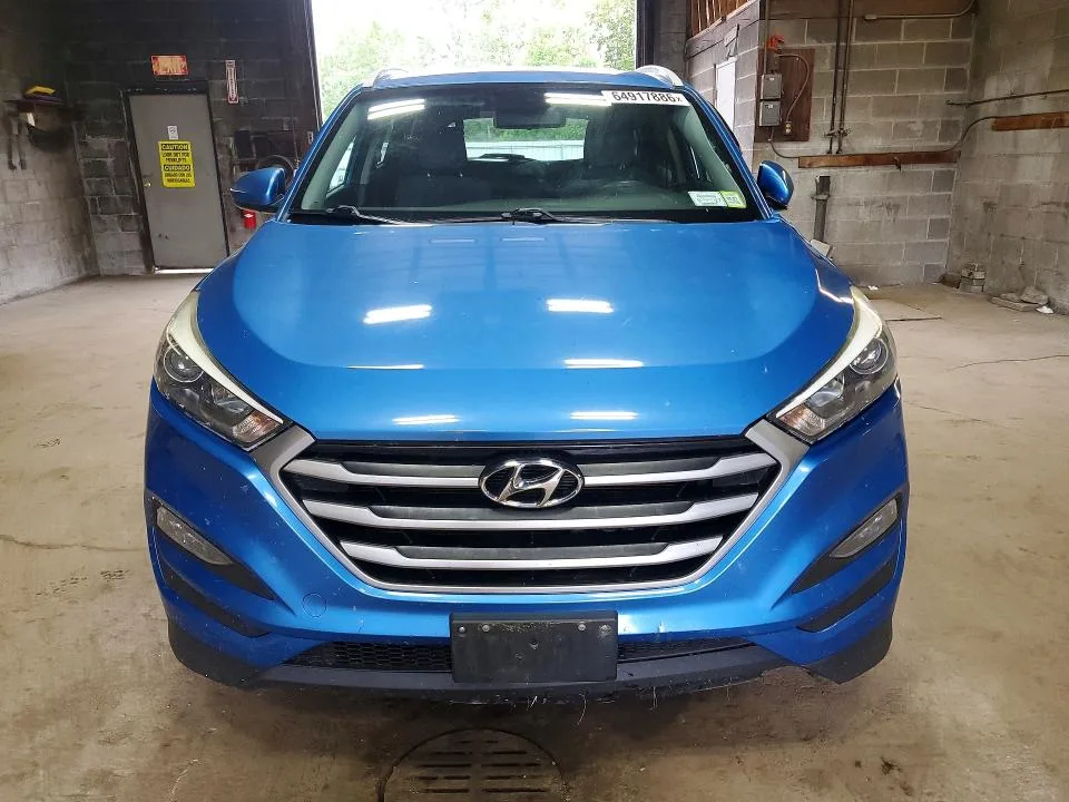 KM8J3CA40JU703795 — 2018 HYUNDAI TUCSON photo 5