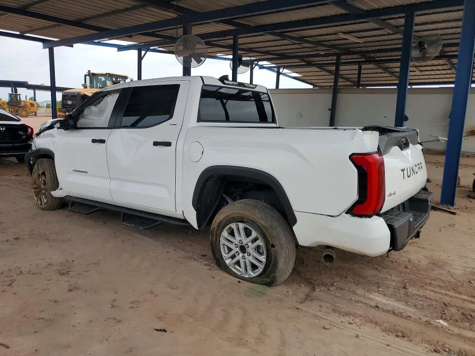 5TFLA5DB8RX153250 — 2024 TOYOTA TUNDRA photo 2