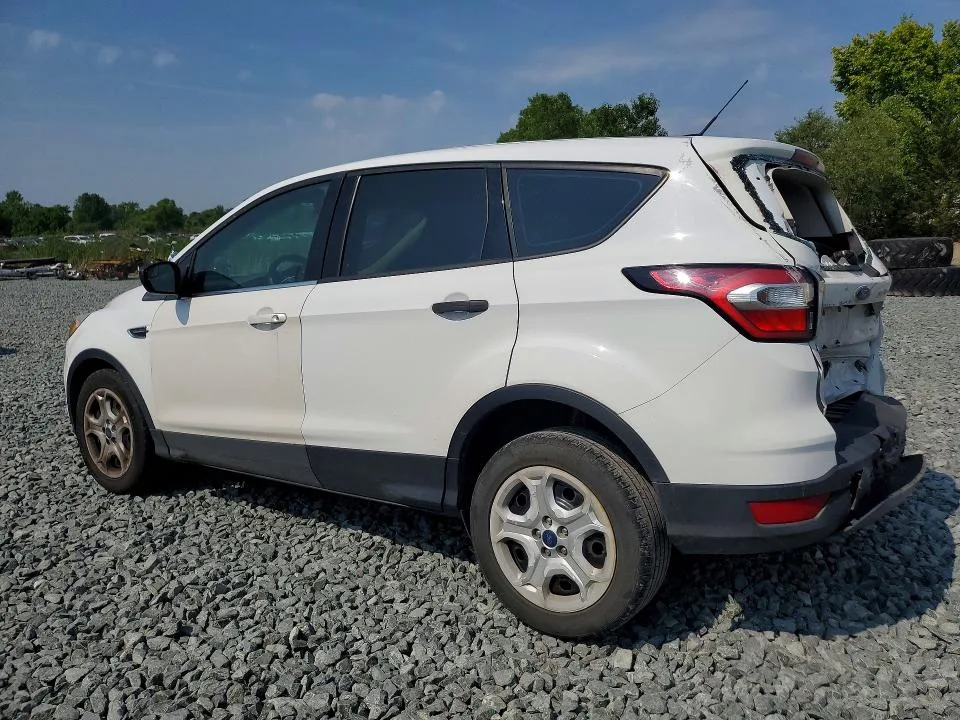 1FMCU0F75HUB97897 — 2017 FORD ESCAPE photo 2