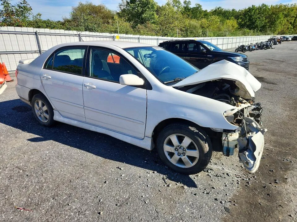 2T1BR32E18C913232 — 2008 TOYOTA COROLLA photo 4