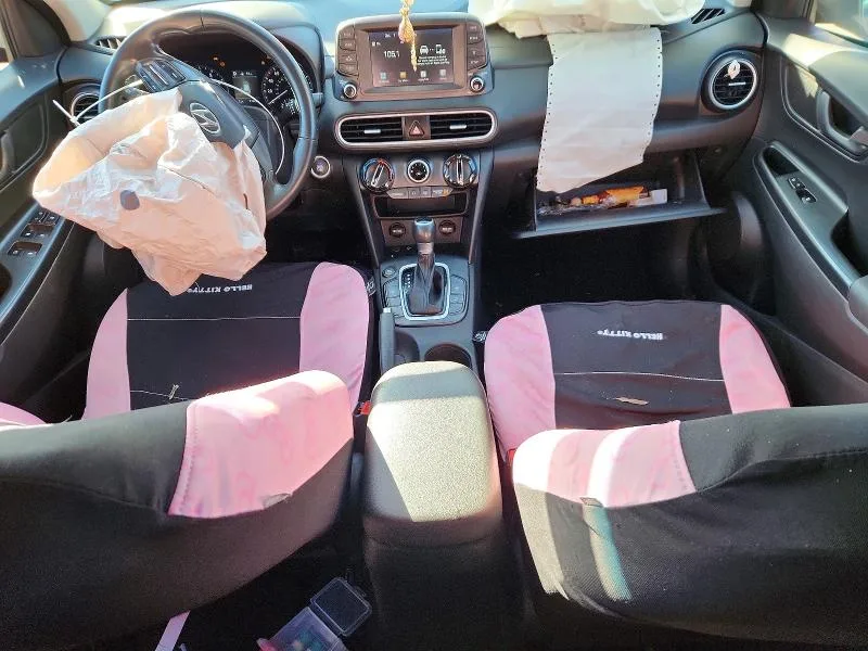 KM8K62AA7JU161588 — 2018 HYUNDAI KONA photo 8