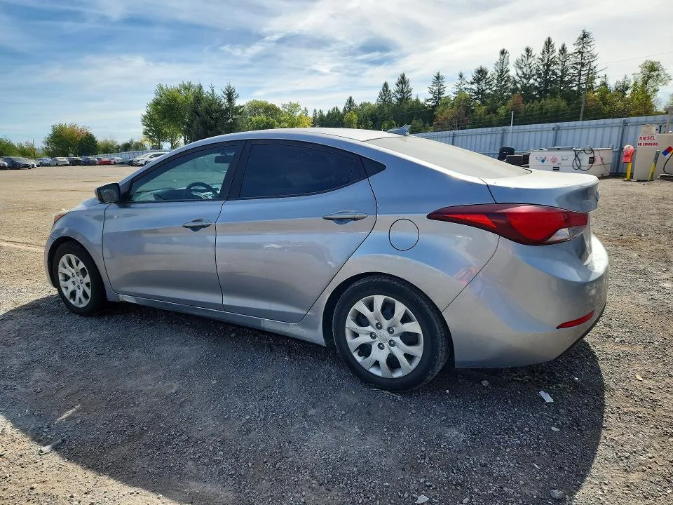 5NPDH4AE3GH726735 — 2016 HYUNDAI ELANTRA photo 2