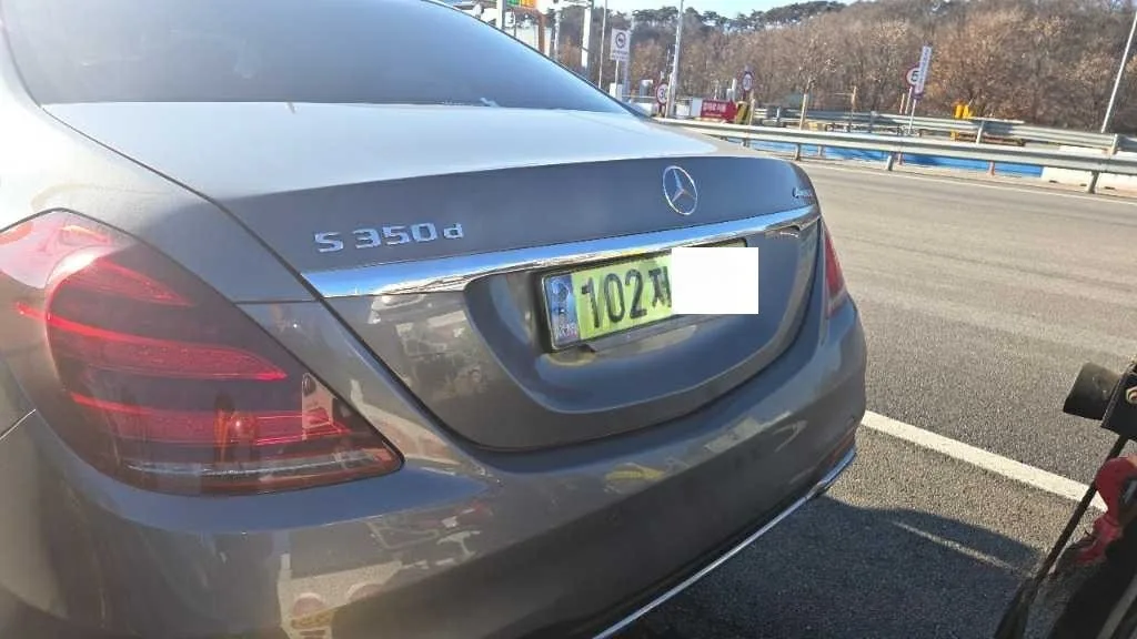 W1KUF2BB2LA586991 — 2020 MERCEDES-BENZ S350 photo 6