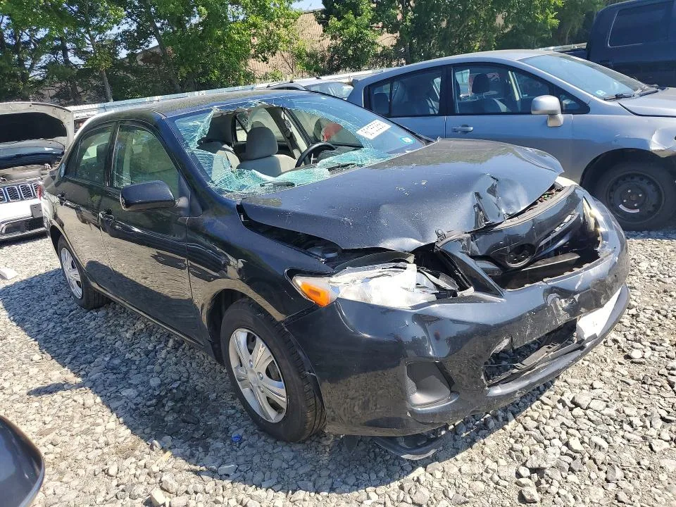 JTDBU4EE1BJ089969 — 2011 TOYOTA COROLLA photo 4