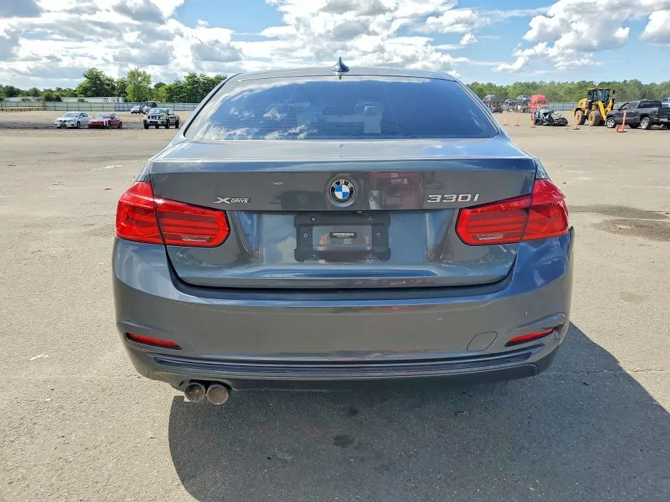 WBA8D9C54JA615615 — 2018 BMW 330 photo 6